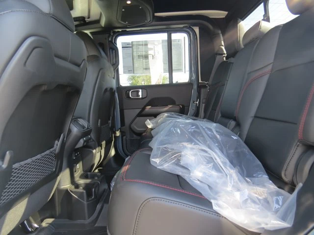 2026 Jeep JT Gladiator - Image 12 of 20