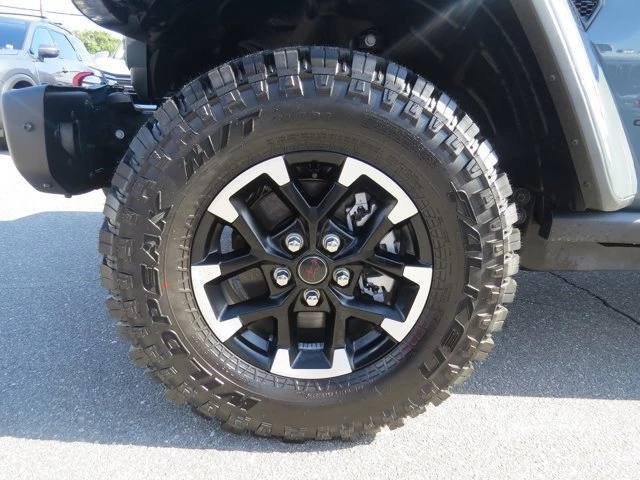 2026 Jeep JT Gladiator - Image 9 of 20
