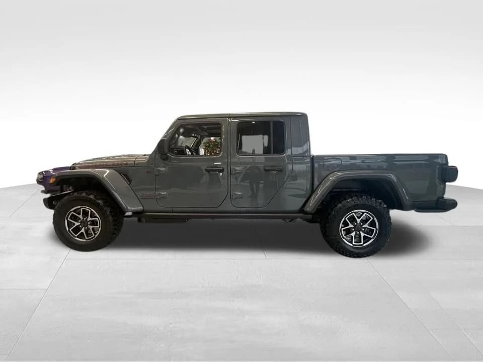 2026 Jeep JT Gladiator - Image 3 of 15