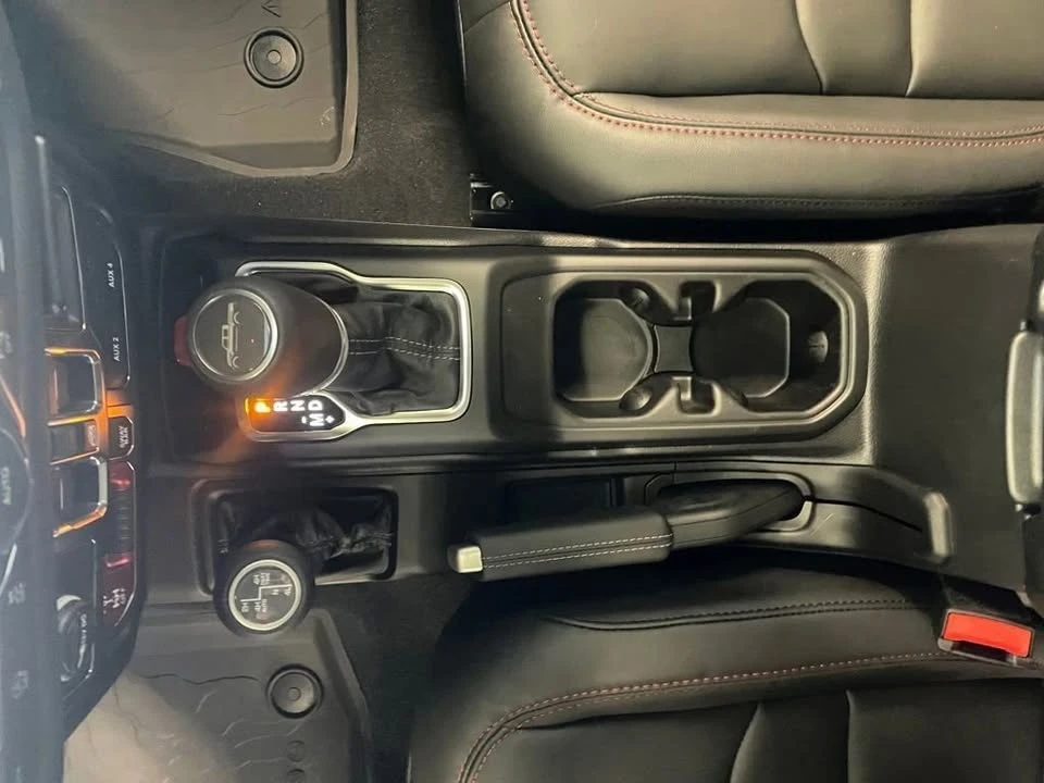 2026 Jeep JT Gladiator - Image 13 of 15