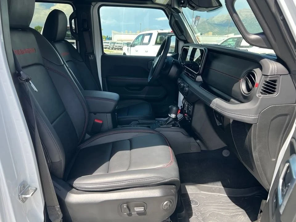 2026 Jeep JT Gladiator - Image 6 of 13