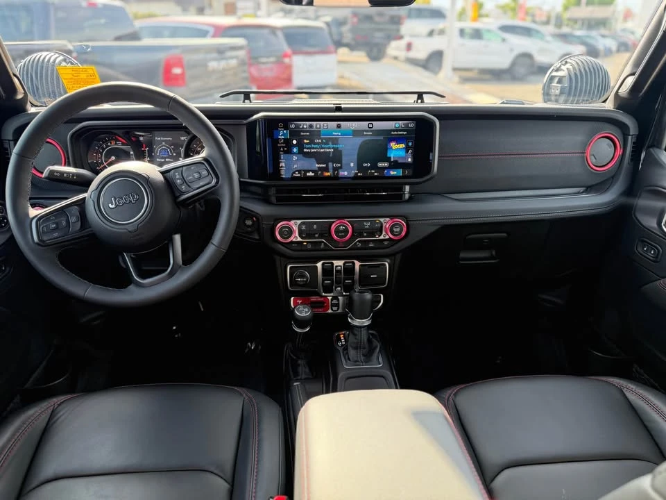 2026 Jeep JT Gladiator - Image 12 of 19