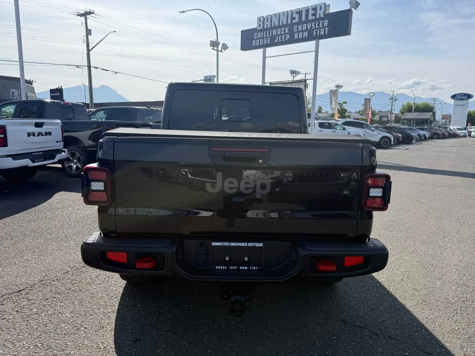 2026 Jeep JT Gladiator - Image 7 of 19