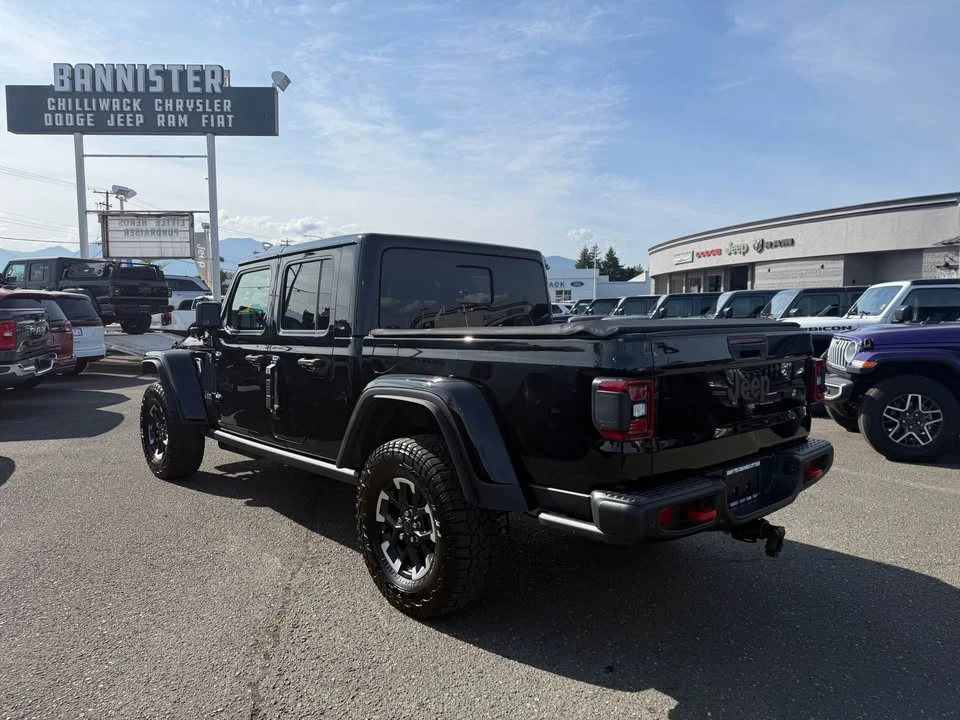 2026 Jeep JT Gladiator - Image 5 of 19