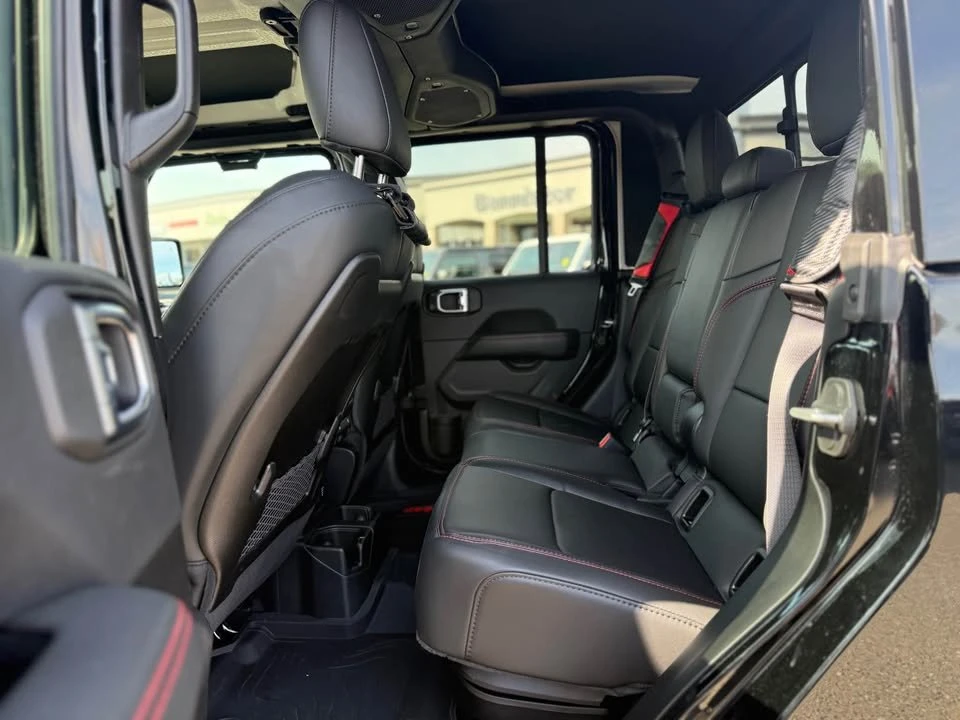 2026 Jeep JT Gladiator - Image 6 of 8