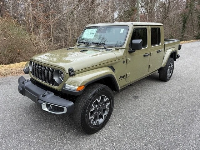 2026 Jeep JT Gladiator - Image 2 of 29