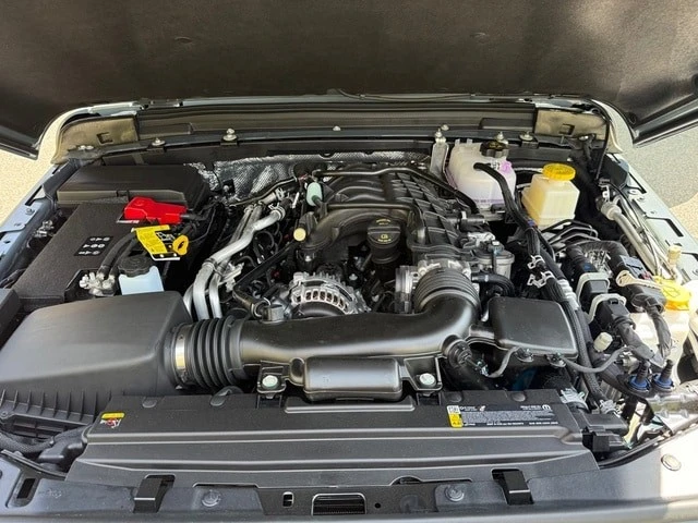 2026 Jeep JT Gladiator - Image 18 of 30