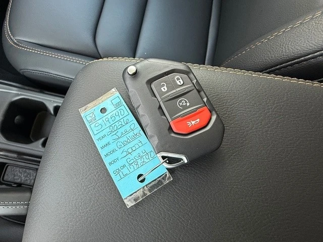 2026 Jeep JT Gladiator - Image 29 of 30
