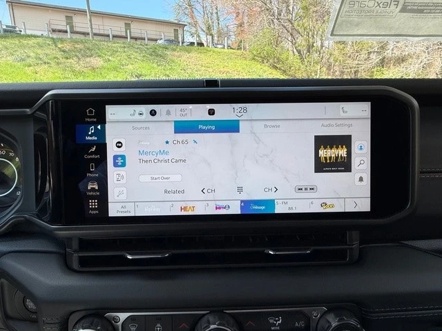2026 Jeep JT Gladiator - Image 21 of 21