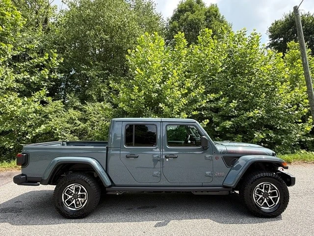 2026 Jeep JT Gladiator - Image 6 of 30