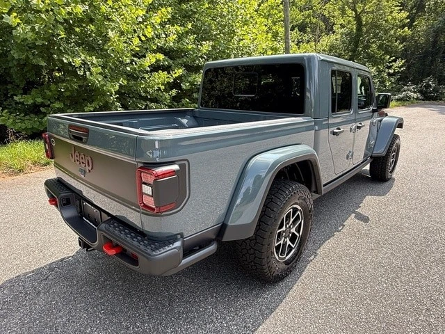 2026 Jeep JT Gladiator - Image 7 of 30