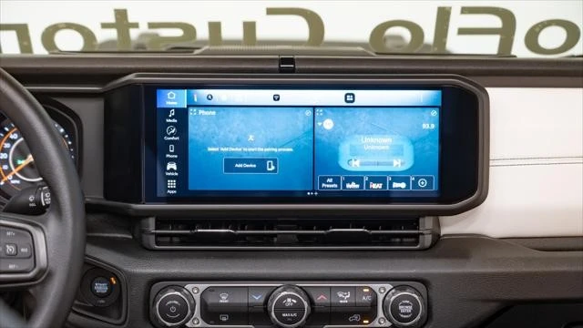 2026 Jeep JT Gladiator - Image 20 of 21