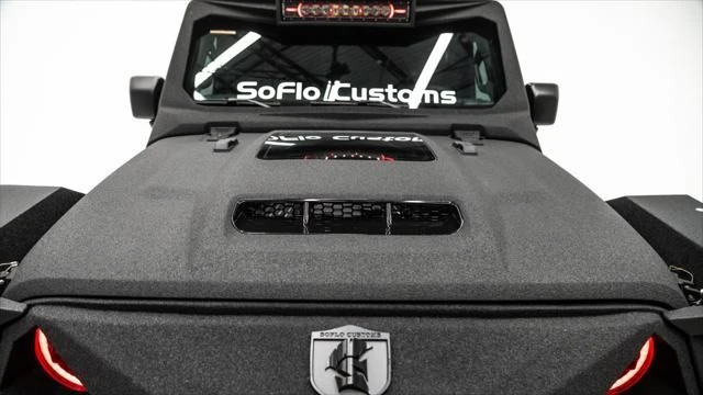 2026 Jeep JT Gladiator - Image 18 of 21