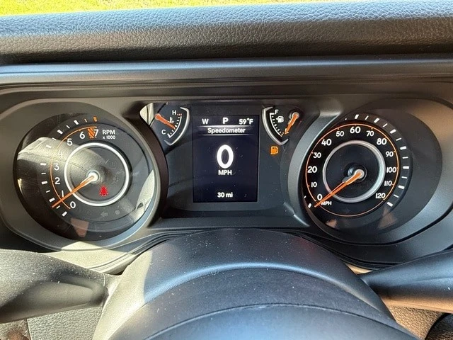 2026 Jeep JT Gladiator - Image 20 of 29