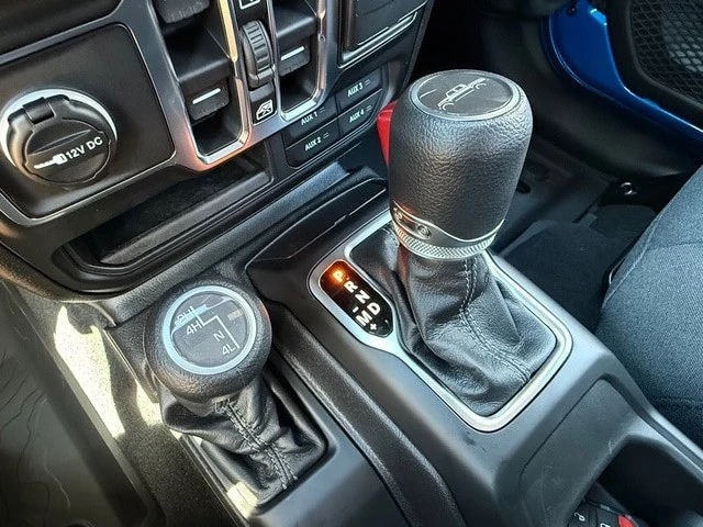 2026 Jeep JT Gladiator - Image 24 of 29