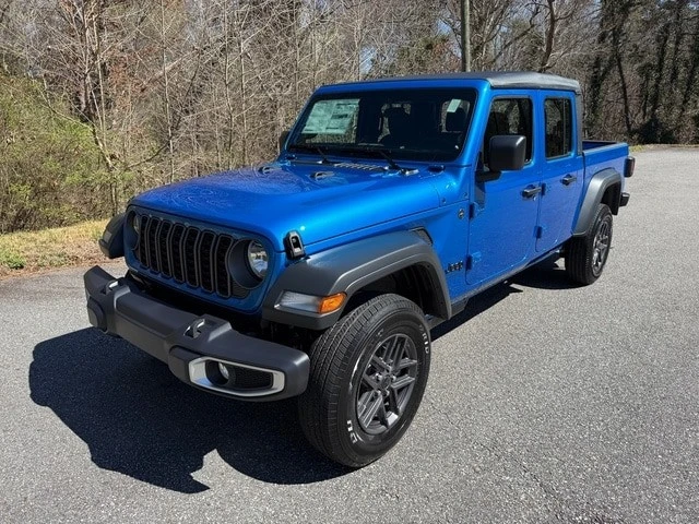 2026 Jeep JT Gladiator - Image 3 of 29