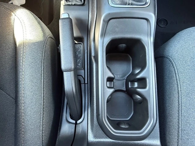 2026 Jeep JT Gladiator - Image 25 of 29