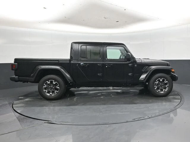 2026 Jeep JT Gladiator - Image 2 of 13
