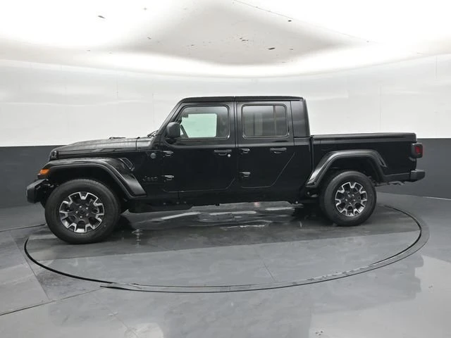 2026 Jeep JT Gladiator - Image 9 of 13