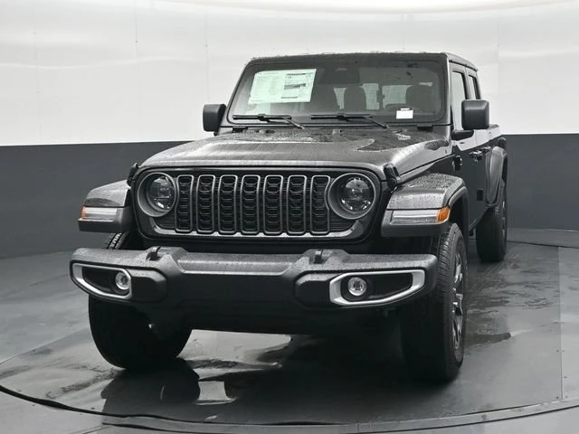 2026 Jeep JT Gladiator - Image 11 of 13