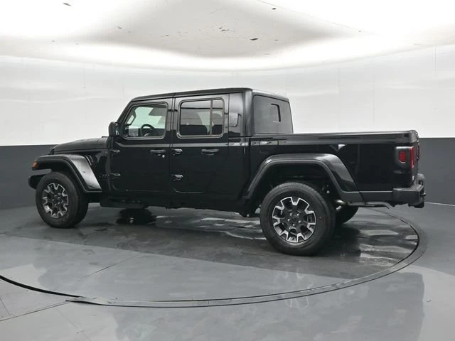 2026 Jeep JT Gladiator - Image 8 of 13