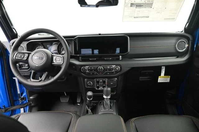 2026 Jeep JT Gladiator - Image 16 of 20