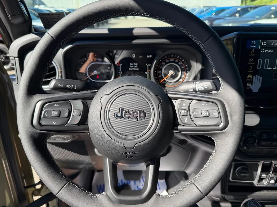2026 Jeep JT Gladiator - Image 7 of 16