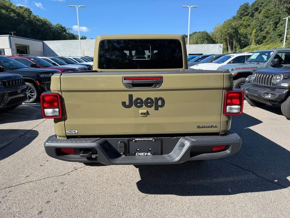 2026 Jeep JT Gladiator - Image 3 of 16