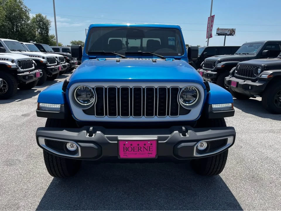 2026 Jeep JT Gladiator - Image 2 of 14