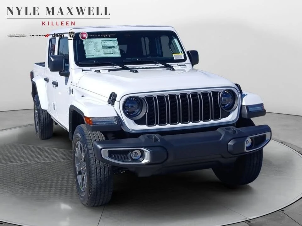 2026 Jeep JT Gladiator - Image 2 of 20