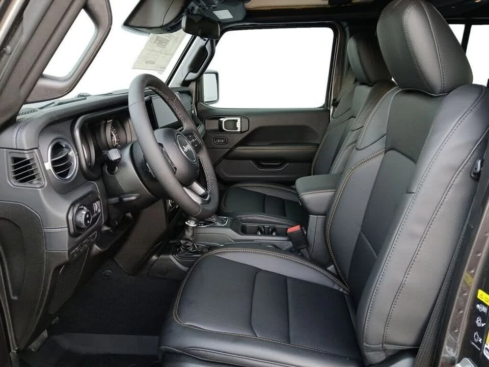 2026 Jeep JT Gladiator - Image 19 of 20