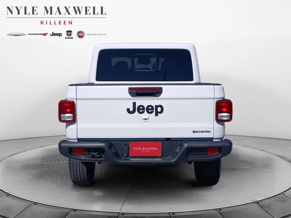 2026 Jeep JT Gladiator - Image 5 of 20