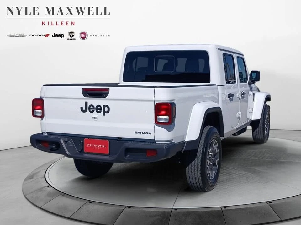 2026 Jeep JT Gladiator - Image 6 of 20