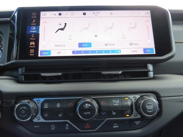2026 Jeep JT Gladiator - Image 17 of 20