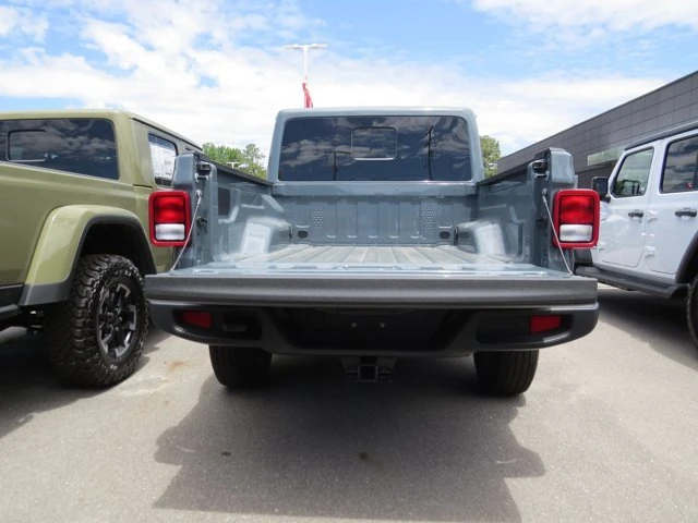 2026 Jeep JT Gladiator - Image 3 of 20