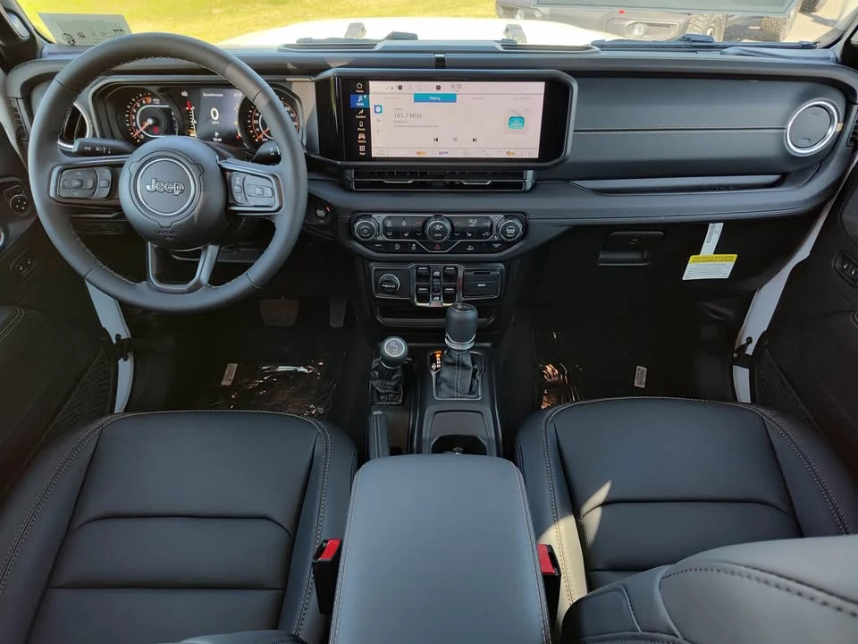 2026 Jeep JT Gladiator - Image 10 of 12