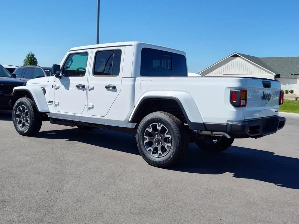 2026 Jeep JT Gladiator - Image 3 of 12