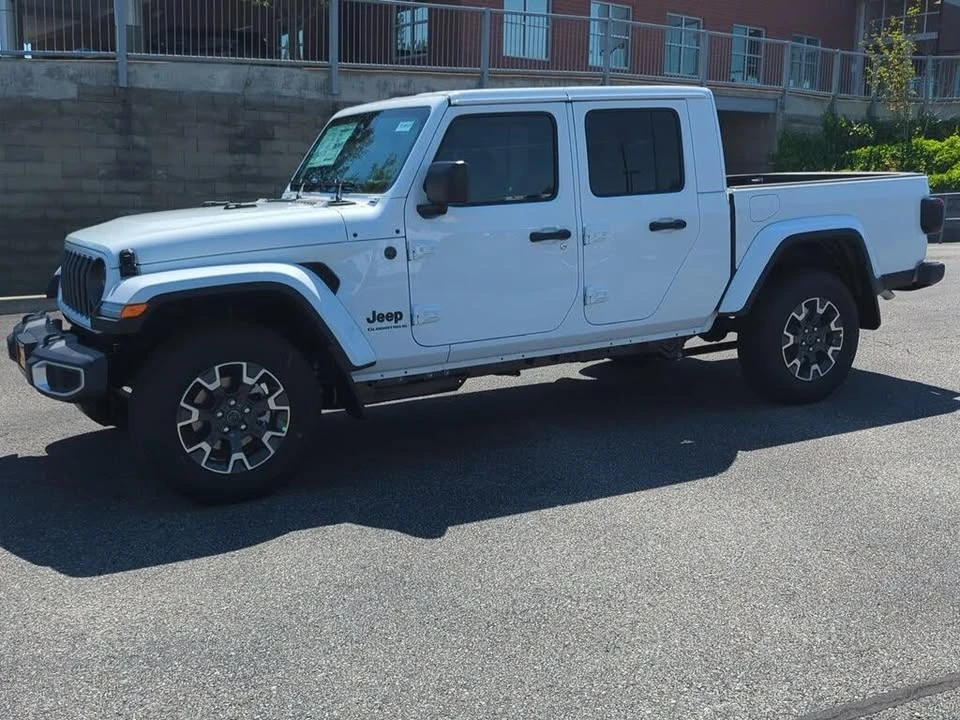 2026 Jeep JT Gladiator - Image 3 of 20