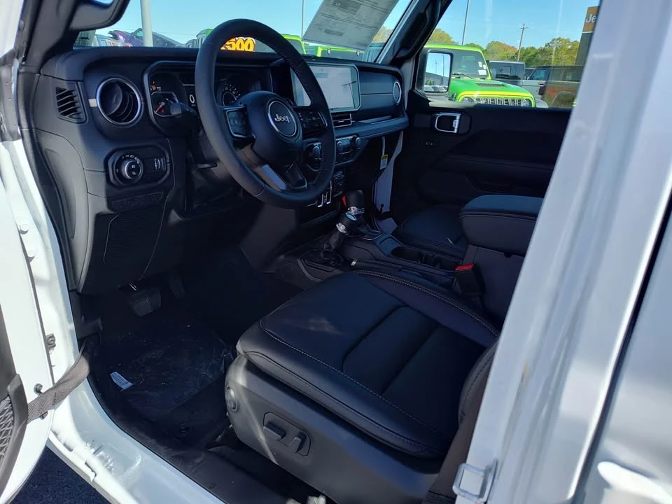 2026 Jeep JT Gladiator - Image 6 of 12