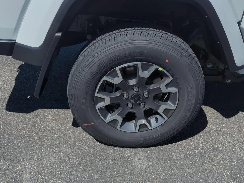 2026 Jeep JT Gladiator - Image 7 of 20