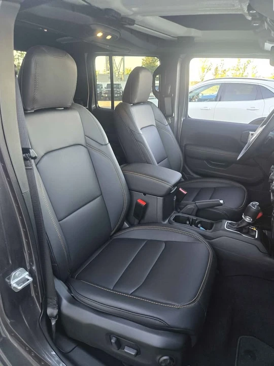 2026 Jeep JT Gladiator - Image 3 of 7