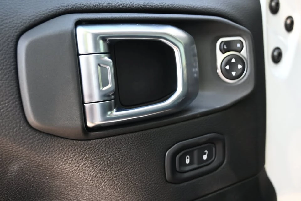 2026 Jeep JT Gladiator - Image 6 of 19