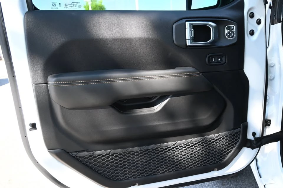 2026 Jeep JT Gladiator - Image 5 of 19