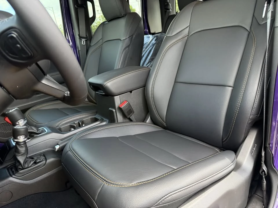 2026 Jeep JT Gladiator - Image 7 of 19