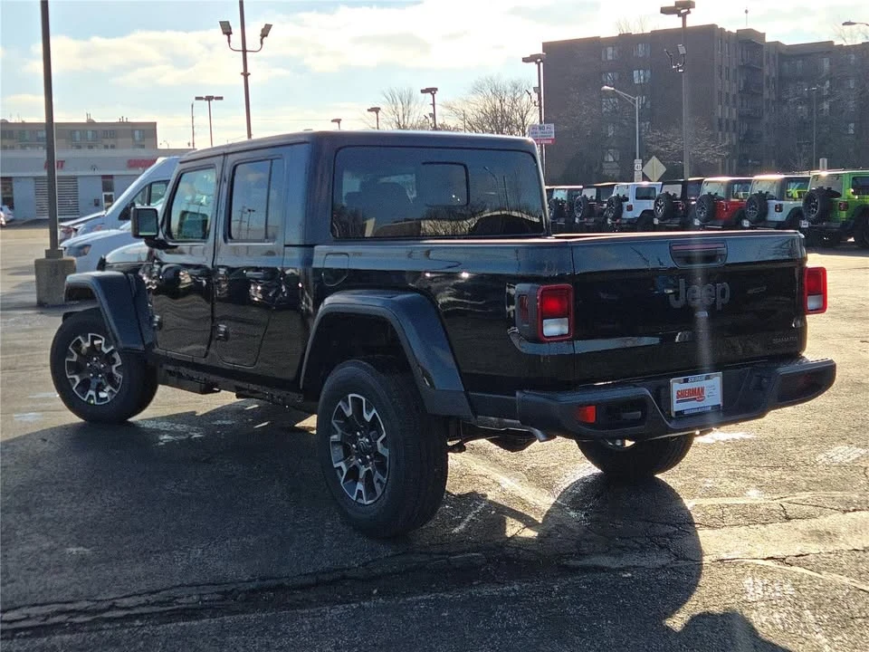 2026 Jeep JT Gladiator - Image 14 of 20