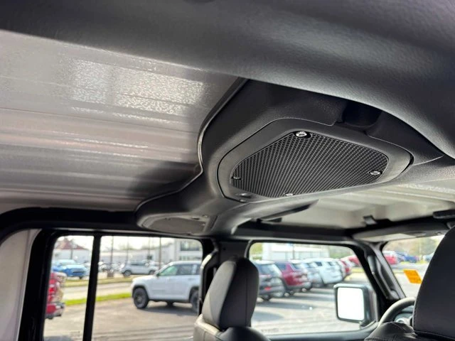 2026 Jeep JT Gladiator - Image 12 of 20