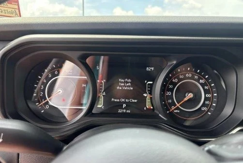 2026 Jeep JT Gladiator - Image 8 of 12