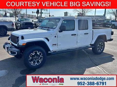 2026 Jeep Gladiator Sahara