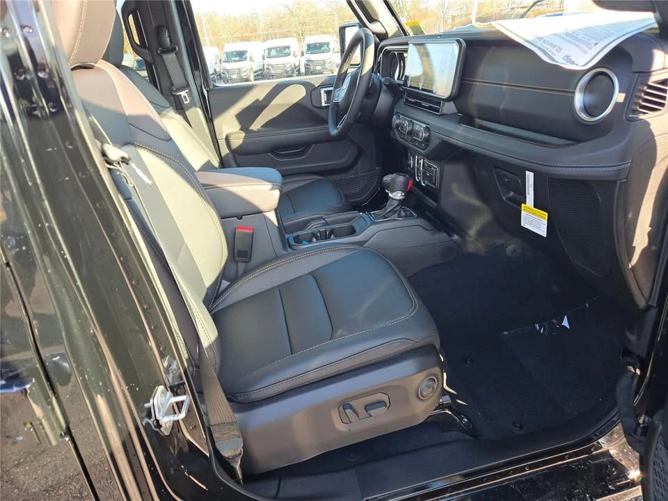 2026 Jeep JT Gladiator - Image 6 of 20