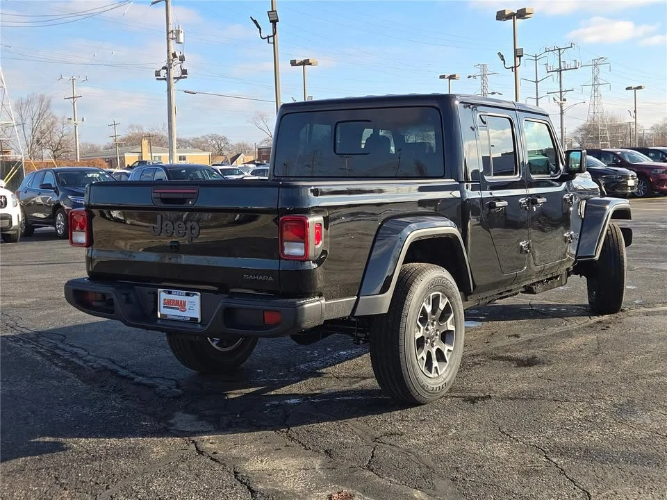 2026 Jeep JT Gladiator - Image 10 of 20